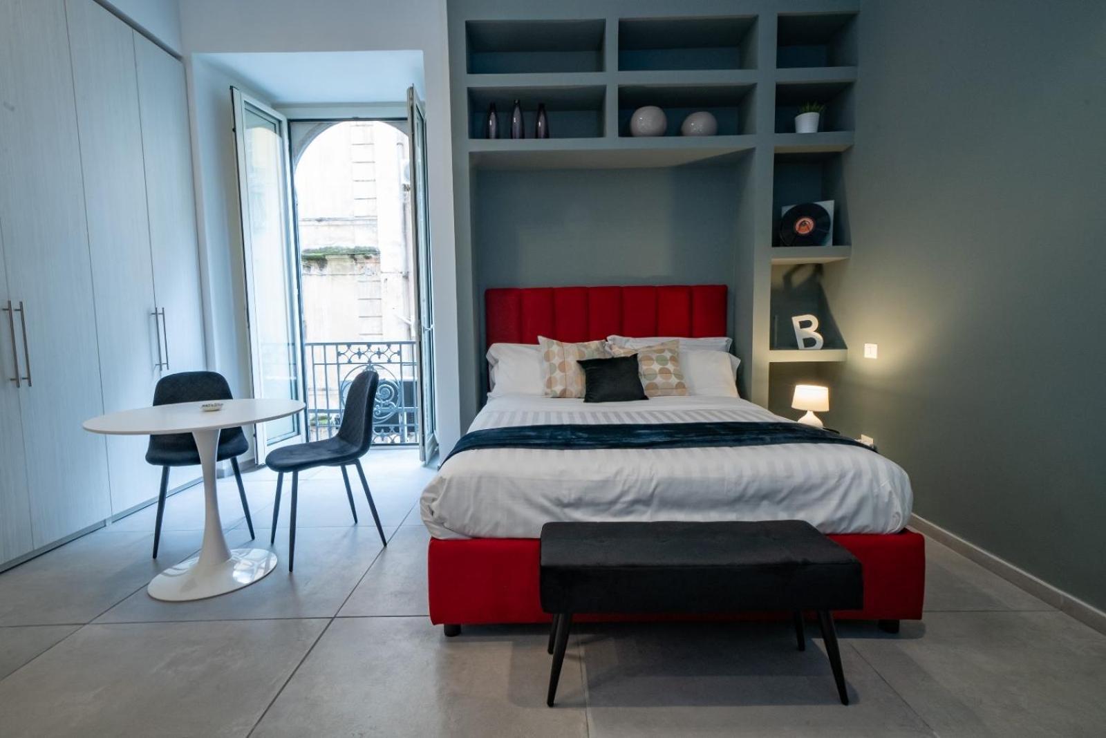 Bovio Boutique Studio Apartment Napoli Bagian luar foto
