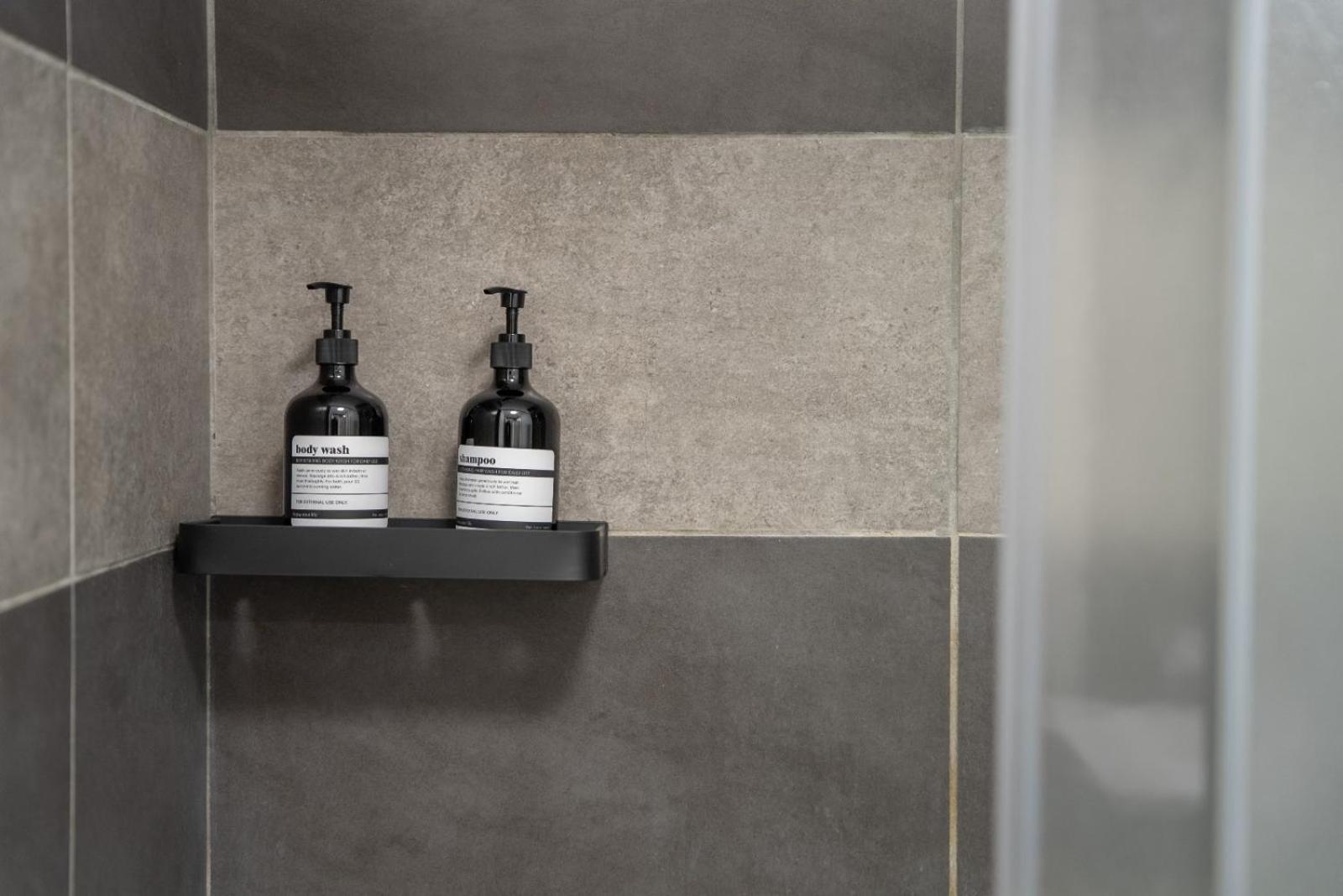 Bovio Boutique Studio Apartment Napoli Bagian luar foto